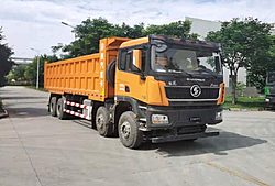 陕汽重卡德龙X5000 高原版 600马力 8X4 6.8米 国六重卡自卸车 (法士特变速箱)(SX3319XE6)