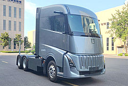 远程新能源商用车 星瀚H重卡 6 X 4 国六b 醇氢电动牵引车 (HN4250MX27C9SHEVY)