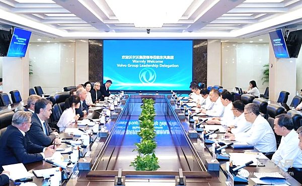 东风汽车与沃尔沃集团举行高层会谈