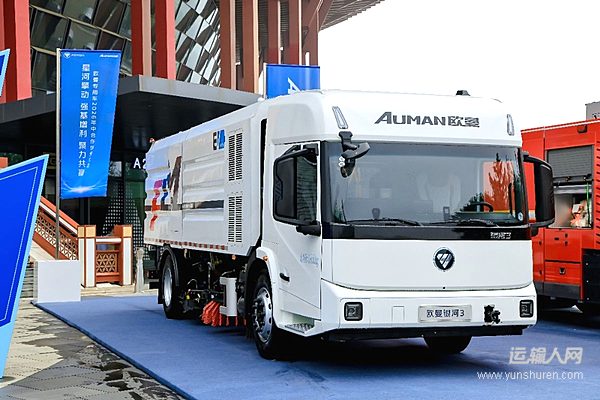 欧曼银河3低入口环卫车 场景定制助力城市环卫精细化升级