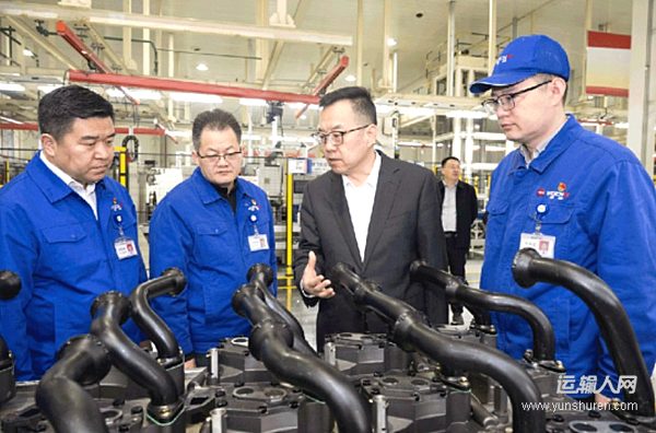 集团领导调研复工复产工作并看望慰问一线员工