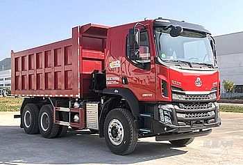 乘龙M3 4×2极限自卸车 雨季“全能战士”硬核上线！