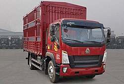 中国重汽轻卡 G5X Pro 240马力 4X2 6.75米 仓栅式国六中卡载货车 (中国重汽变速箱)(ZZ5187CCYK521DF1)