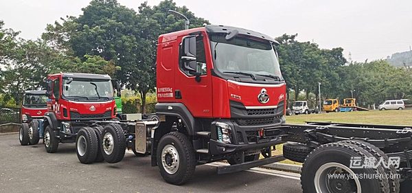 乘龙H5 6×2R 自卸车：黄金动力链赋能 多拉稳赚高效创收