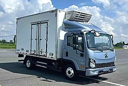 徐工轻卡汉驰 120kw 4X2 4.08米 纯电动冷藏车 (XGA5040XLCBEVEA1)140.41kwh